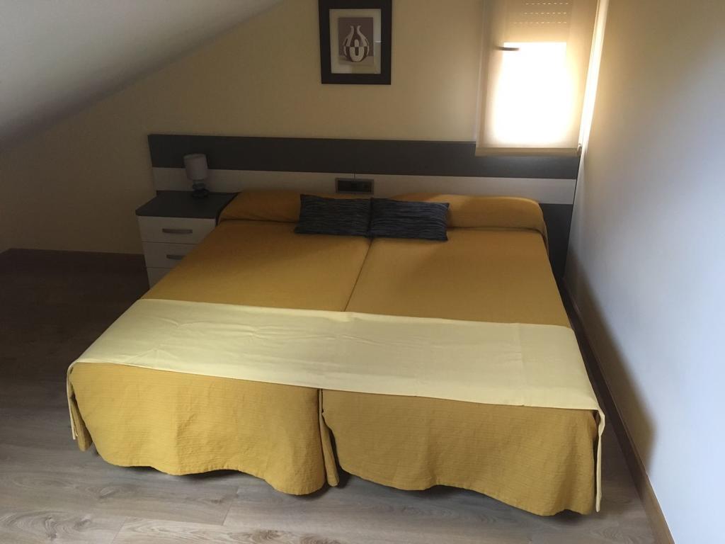 Hostal Dona Juana Ávila Екстериор снимка