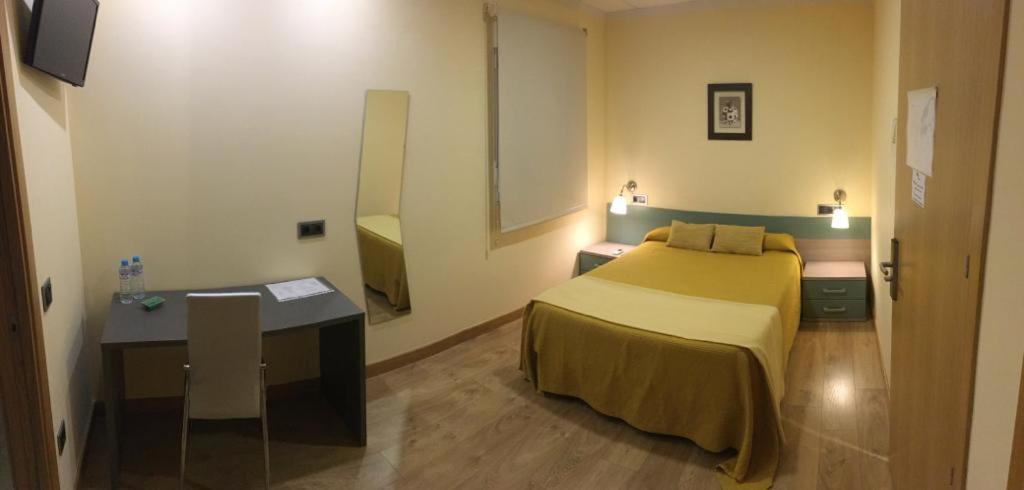 Hostal Dona Juana Ávila Екстериор снимка